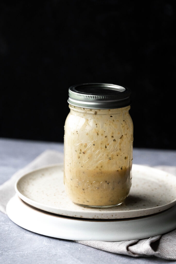 Mason Jar with Creamy Hummus Dressing 