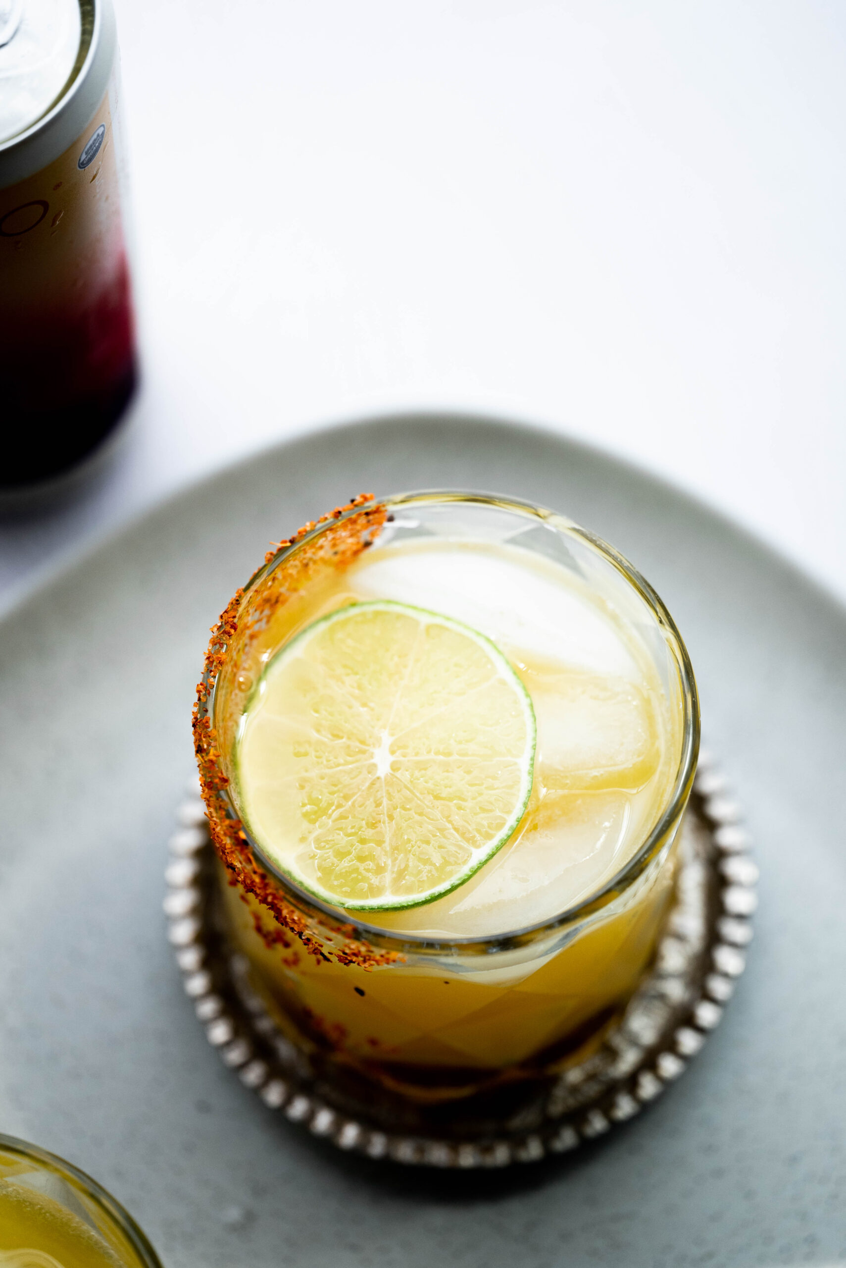 Hiyo margarita with lime wedge and ice. 