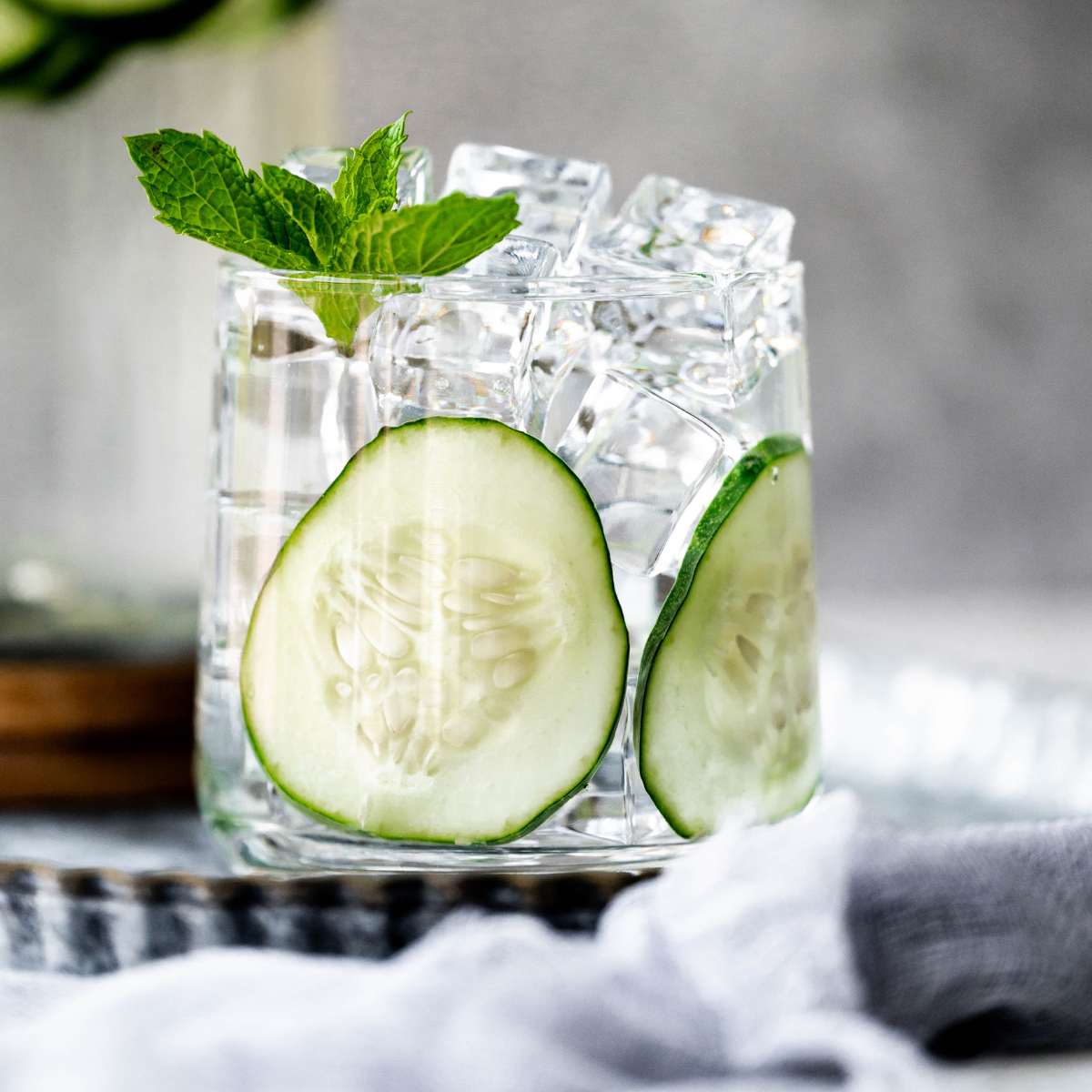 Cucumber mint water outlet benefits