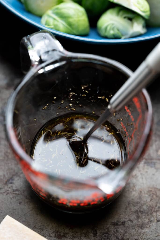 Mixed dressing in a pyrex. 